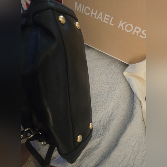 Micheal Kors Medium Shoulder Satchel CALL OUTS - Picture 13 of 15